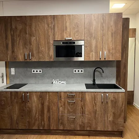 Apartamento No.2 Tajemství Lucy Plzeň